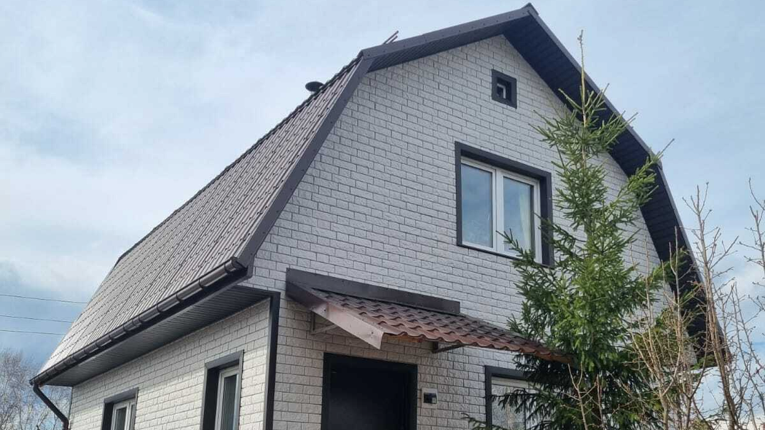 Отделка сайдингом под камень